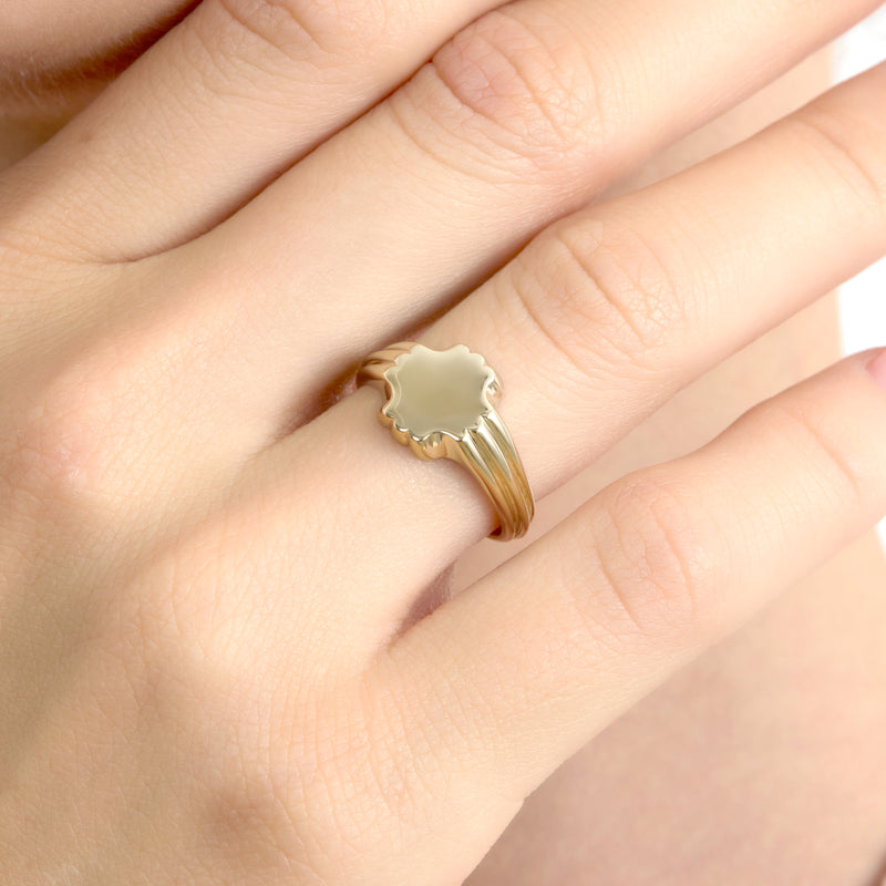 Clover Signet Ring, Madison