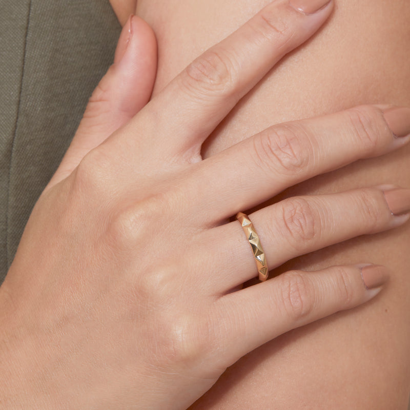 Solid Gold Spiky Ring, Nubia