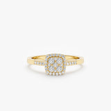 Diamond Engagement Ring in Yellow Gold