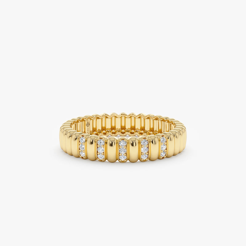 yellow gold ribbed diamond ring