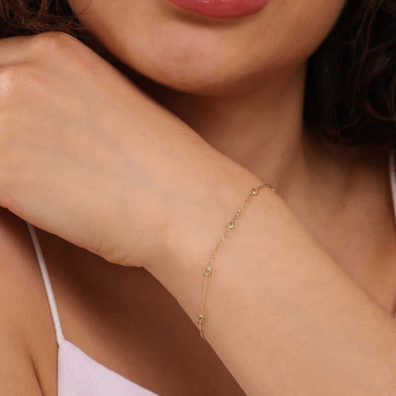 Natural Dainty Peridot Bracelet