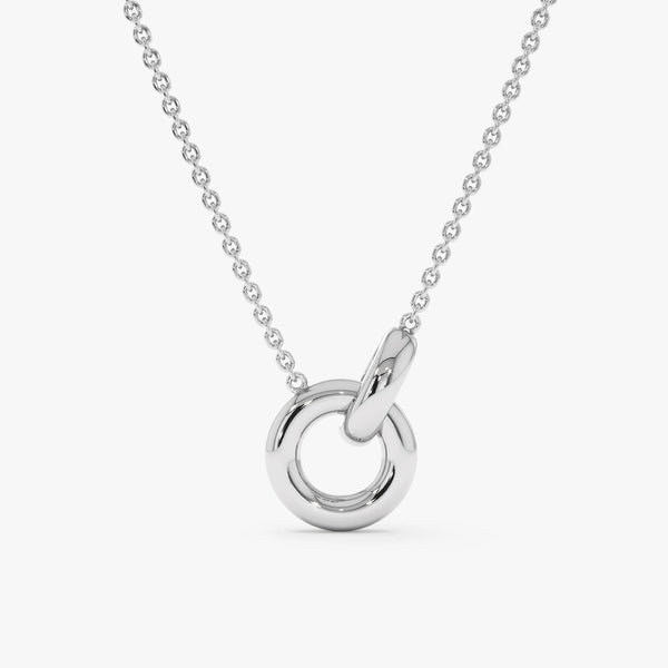 solid white gold interlocking circle pendant necklace