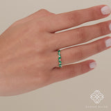 handcrafted in solid gold natural emerald and diamonds