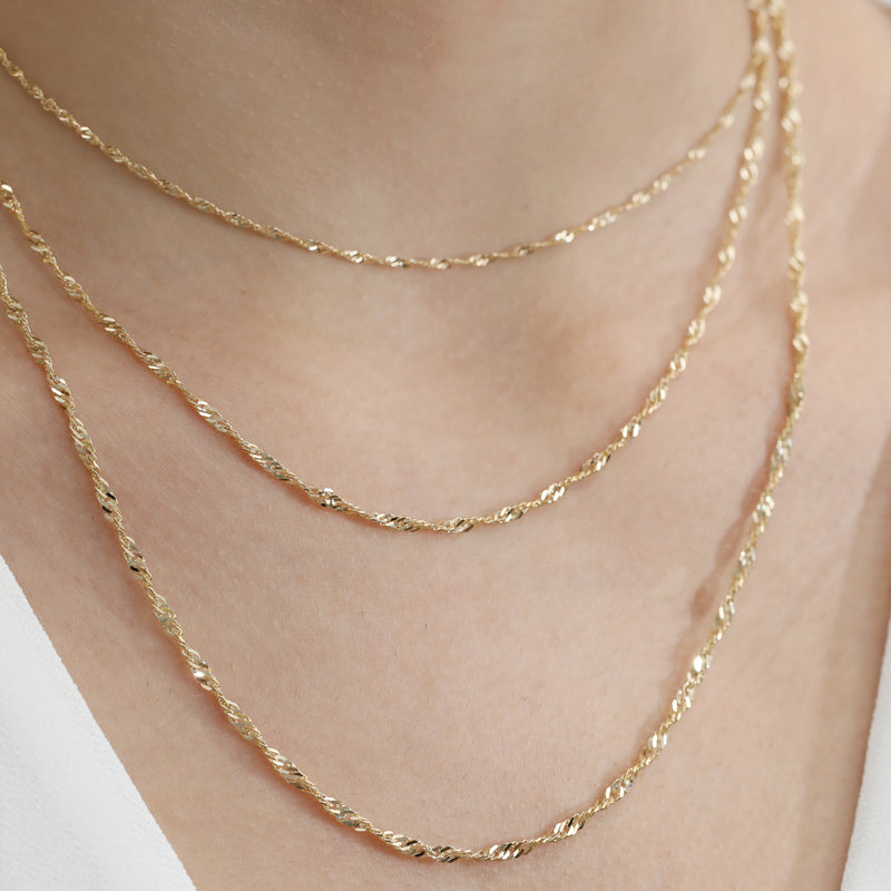 handcrafted solid Gold Singapore Chain